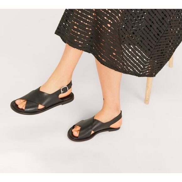 NEW Everlane The City Crossover Sandal In Black Size 10.5 - Picture 2 of 9